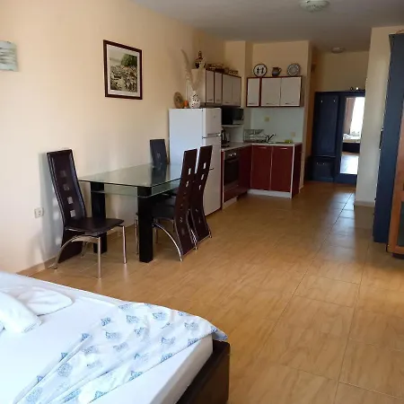 شقة студио в комплекс Golden Beach, ساني بيتش
